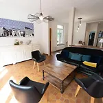 Hotel Logis - & Restaurant Du Marche Le Cateau-Cambresis