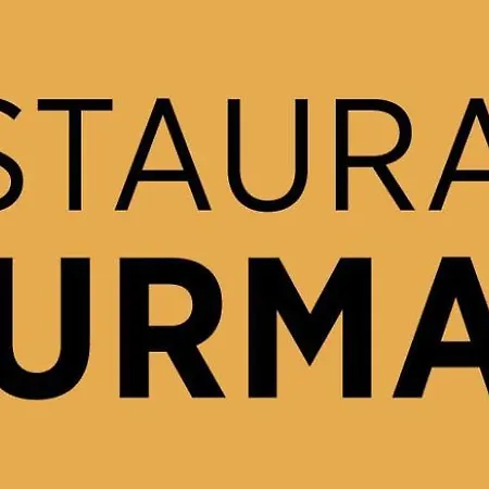 호텔 Logis - & Restaurant Du Marche 2*