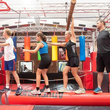 호텔 Logis - & Restaurant Du Marche Le Cateau-Cambresis