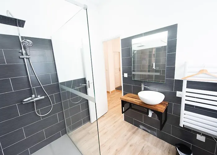 Logis - Hostellerie&restaurant Du Marché