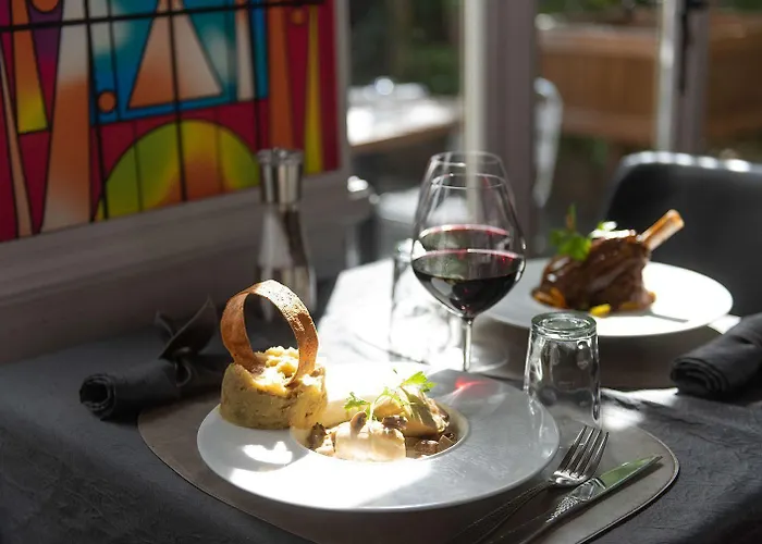 Logis - & Restaurant Du Marche