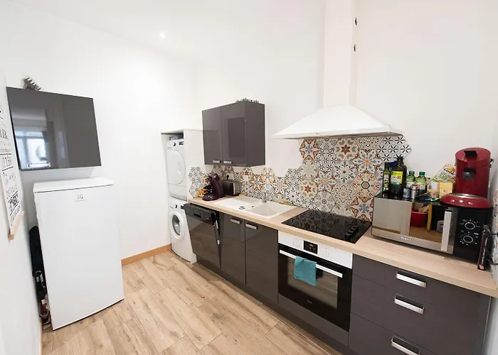 Hotel Logis - Hostellerie&restaurant Du Marché Le Cateau-Cambresis