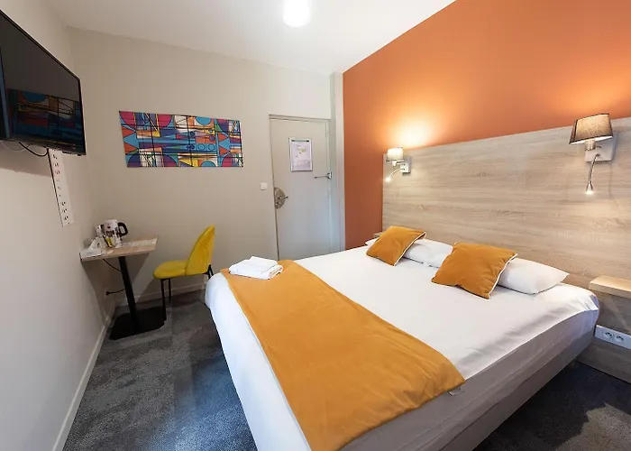 Logis - & Restaurant Du Marche Ξενοδοχείο Le Cateau-Cambresis