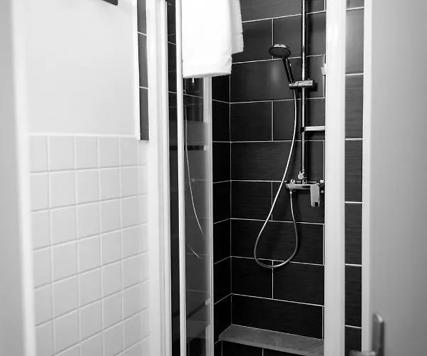 Logis - & Restaurant Du Marche 2* Le Cateau-Cambresis